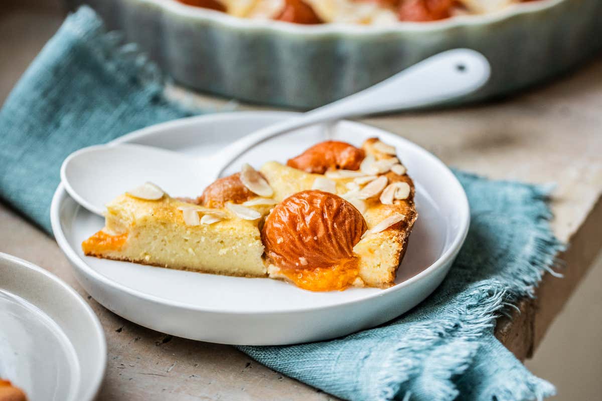 Clafoutis di albicocche allo yogurt realizzata con VitaMill® a Basso Indice Glicemico